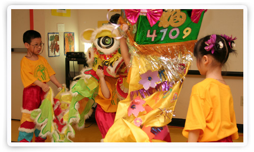 Children from China Town Head Start performing at the 2011 Week of Child launch. Children from China Town Head Start performing at the 2011 Week of Child launch.
