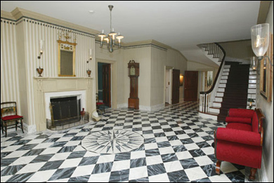 Gracie Mansion foyer