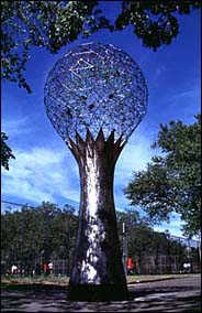 El Arbol de Esperanza, Stainless steel, nickel-plated brass, bronze, 1995