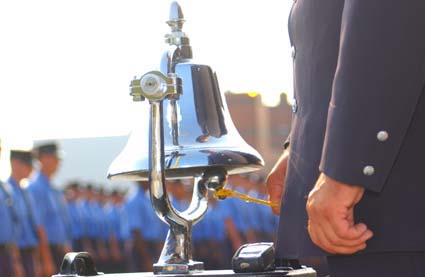 Ringing of the bell at the Memorial