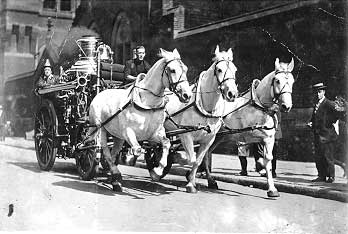Engine 18horsedrawn