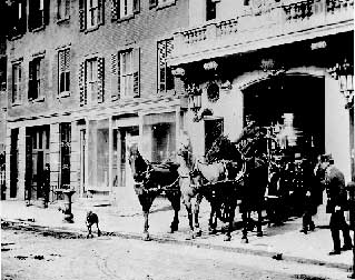 Horse & apparatus leaving quarters