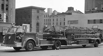 Ladder 15 Uncovered cab