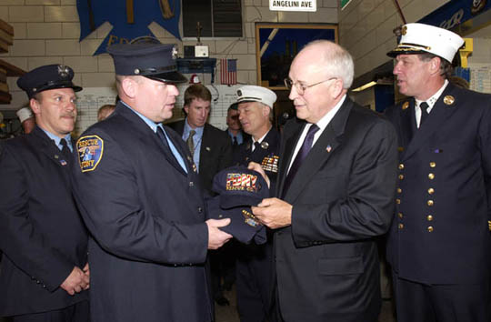 Vice President Dick Cheney visits with Rescue 1