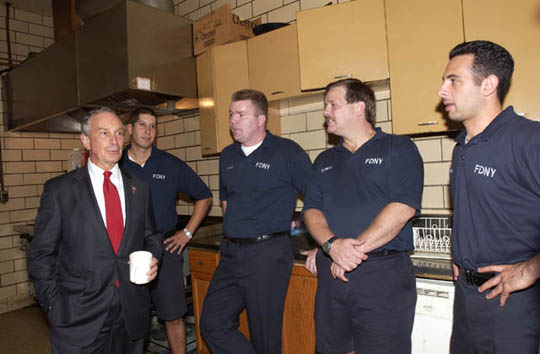 Mayor Michael R. Bloomberg visits Ladder Co. 20