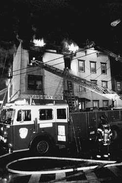 Staten Island Box 22-0049, 40 Brook Street, February 10, 2000.