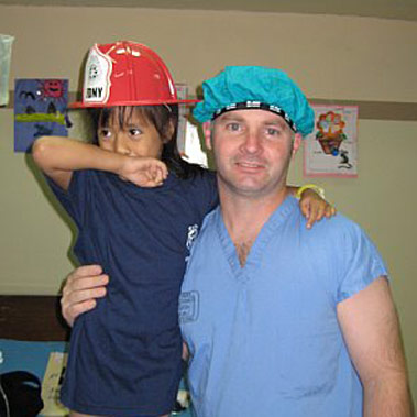 Firefighter Kevin Duggan spends 10 days helping perform free medical care to less fortunate in Ecuador