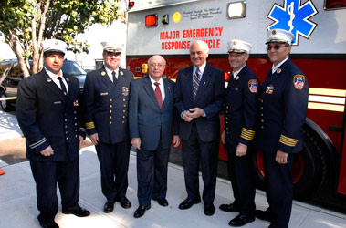 FDNY Receives MERV from SI Borough President Molinaro