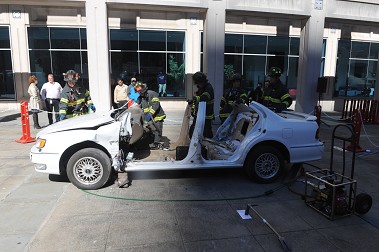FDNY members demonstrated a vehicle extrication on Oct. 11 at Metrotech Commons as part of Fire Prevention Week.