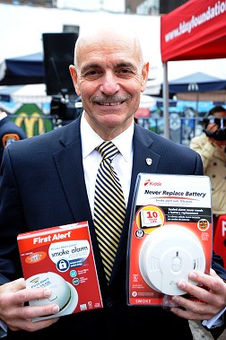 Fire Commissioner Salvatore Cassano at the event spoke of the critical importance of smoke and CO alarms.