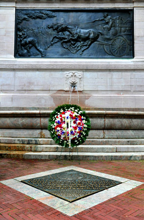 A wreath is placed at the Firefighters' Memorial in upper Manhattan to honor the 343 FDNY members who died on Sept. 11, 2001.