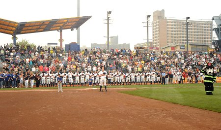 Children of FDNY members joined Cyclones players on the field for the National Anthem.