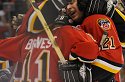FDNY&rsquo;s Bravest Hockey Team Defeats NYPD in Annual Game