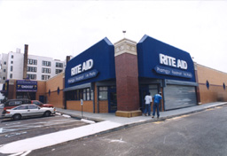 Fulton/Ralph Plaza