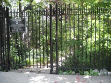 photo: Liz Christy Garden photo: Liz Christy Garden