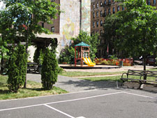 photo: 103rd Street Community Garden