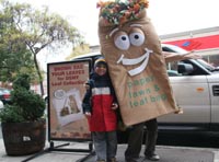 leaf-bag-costume