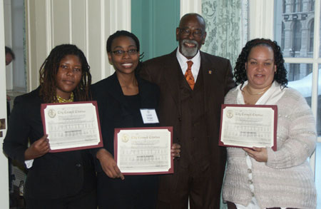 Italian  Stuy on Neighborhood Leadership Program From L R  Lisa Thompson  Bed Stuy