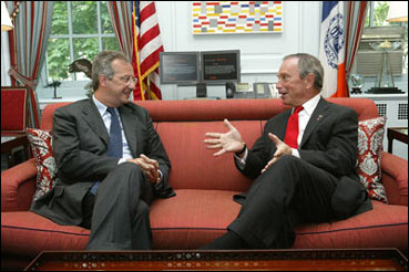 mayor veltroni meets bloomberge