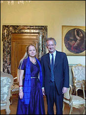 veltroni meets with Kristin Jones