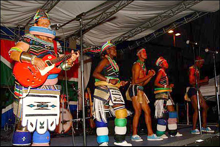 Photo credit: South African Tourism, 2003
Traditional South African dancers performing at South Street Seaport
