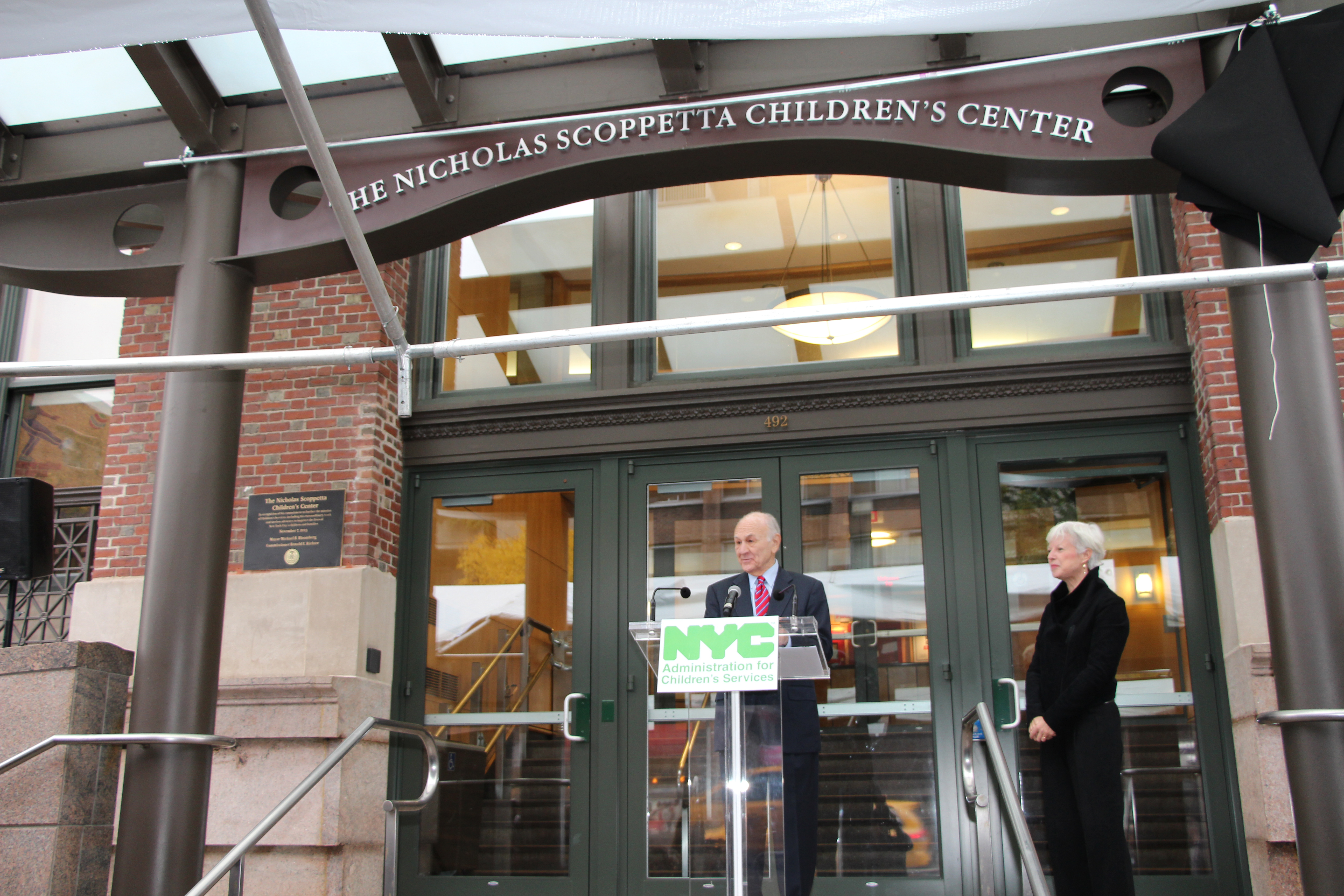 Commissioner Nicholas Scoppetta and Deputy Mayor Linda I. Gibbs