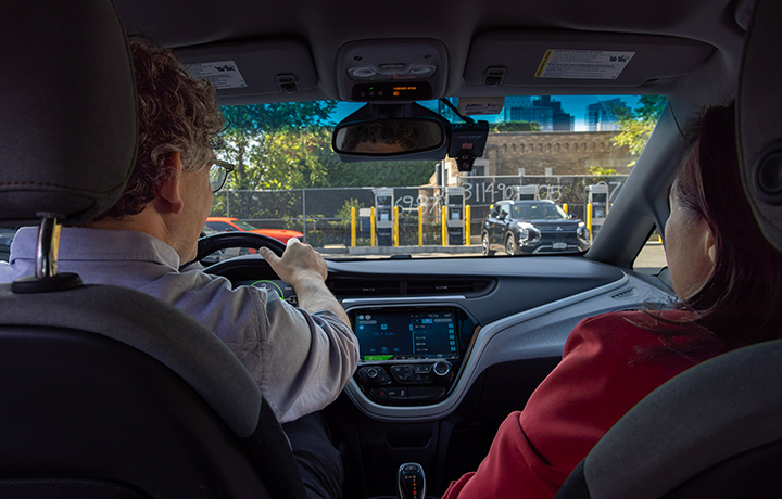 Council Member Restler and DCAS Commissioner Kitasei take a drive in a fleet vehicle featuring intelligent speed assistance technology.
                                           