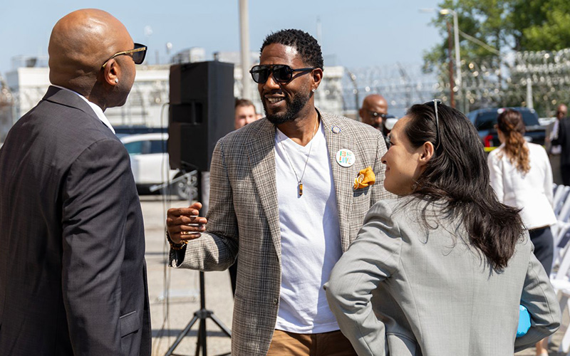 Queens Borough President Donovan Richards, Public Advocate Jumaane D. Williams, and DCAS Commissioner Yume Kitasei gather at Rikers Island for a major transfer announcement.