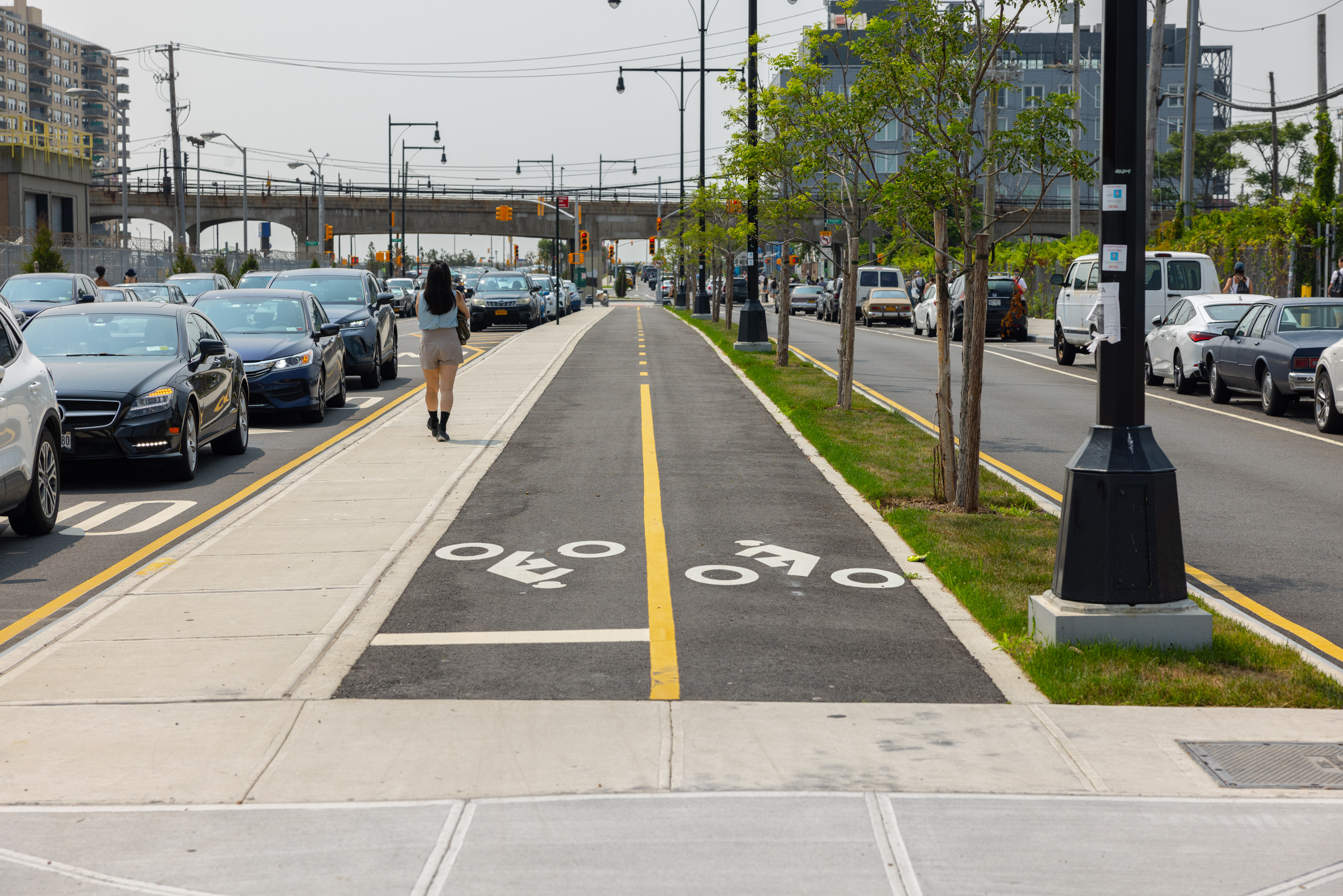 new bike lane along Beach 10th Street