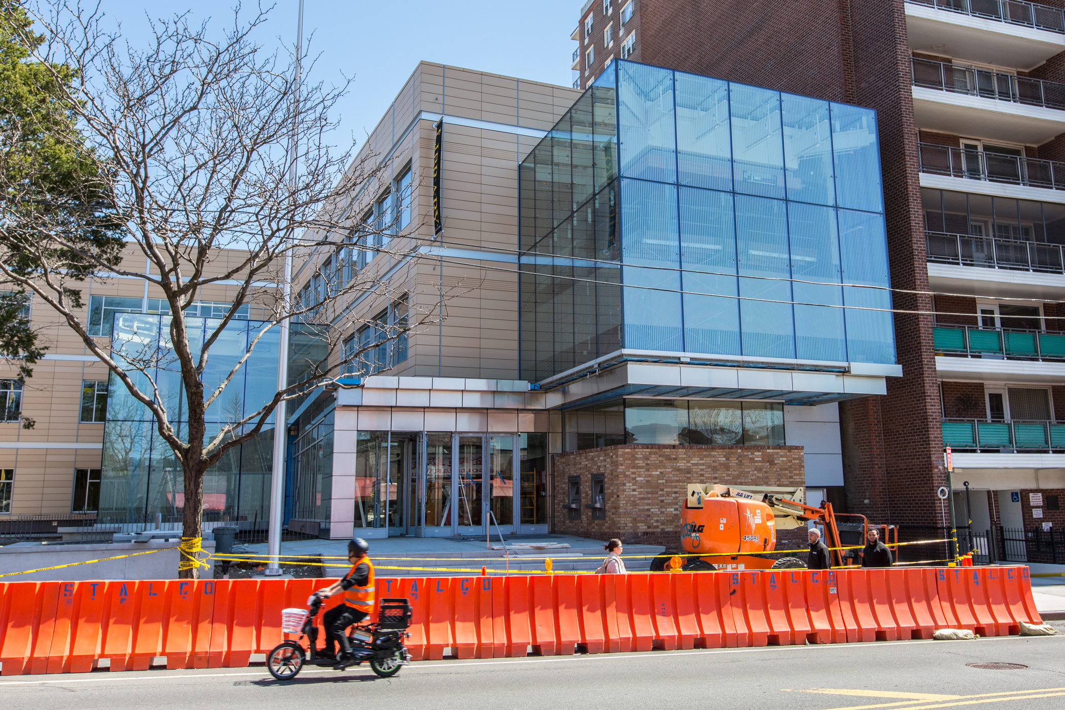 East Elmhurst Library, Queens