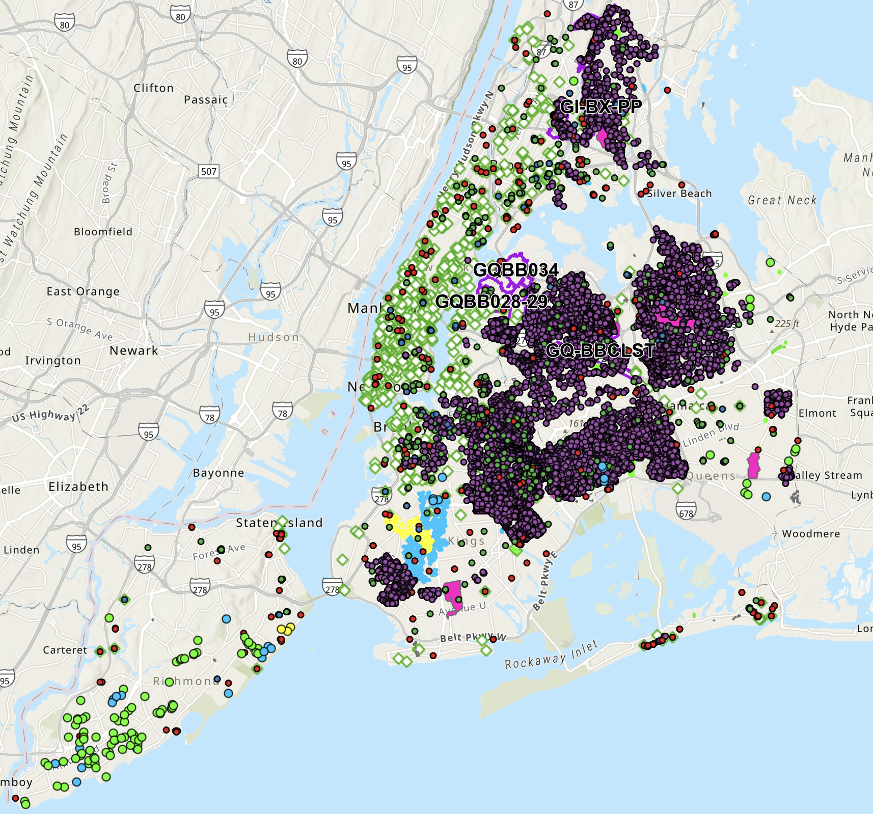 map of NYC with colorful dots indicating stormwater projects across NYC