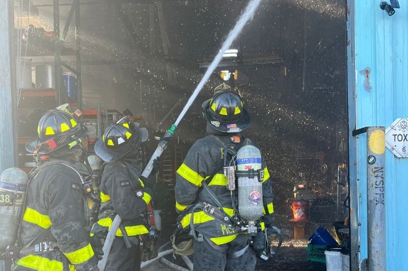 FDNY units operating at a 4-alarm fire in Brooklyn on Wednesday, Jan. 21, 2026.