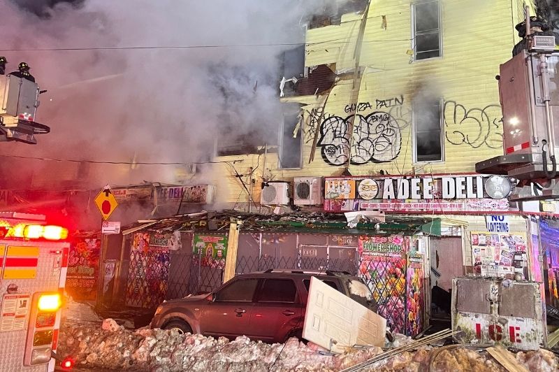 FDNY units operating at a 4-alarm fire in the Bronx on Wednesday, Jan. 28, 2026.