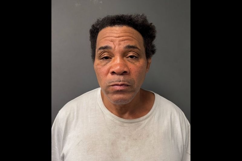 FDNY Commissioner Robert S. Tucker announced Tuesday that Fire Marshals arrested Cassius Moss, 54, for starting a 3-alarm fire on Wednesday, June 4th at 922 Lafayette Avenue in Brooklyn. Moss is accused of using an ignitable liquid to set fire to the structure.
                                           
