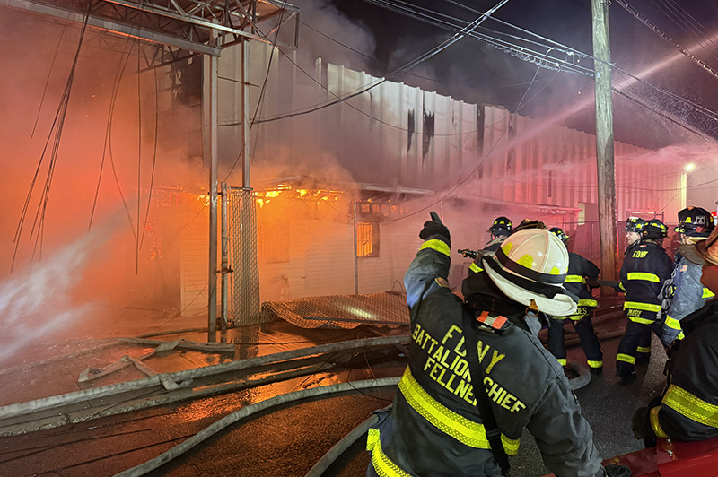 FDNY officials provide update on 5-alarm fire in Queens
                                           