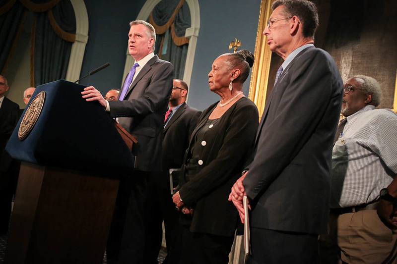 Mayor de Blasio and DC37 Announce Tentative Contract Agreement City