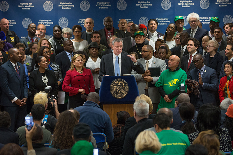 Mayor de Blasio Announces Guaranteed $15 Minimum Wage for All City Government Employees