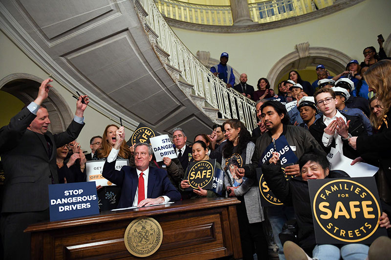 Mayor de Blasio Signs Dangerous Vehicle Abatement Bill Into Law | City ...