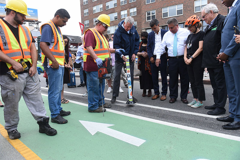 Mayor de Blasio Announces October 29th Completion Date for a Safer Queens Boulevard
