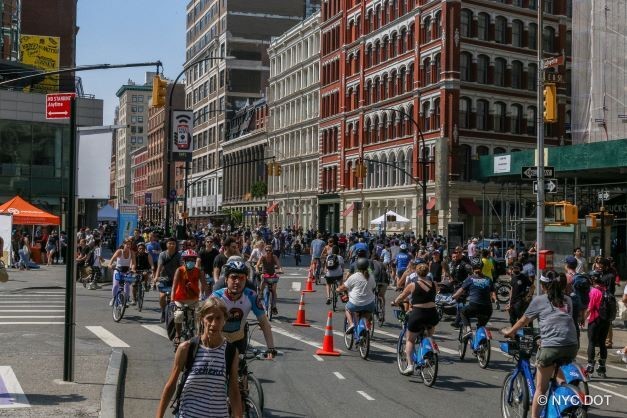 Summer Streets 2022 in Lower Manhattan. Credit: New York City Department of Transportation