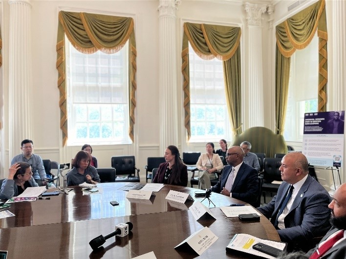 Ethnic media roundtable discussion on immigrant housing rights and protections. Credit: Mayor’s Office of Immigrant Affairs (MOIA).