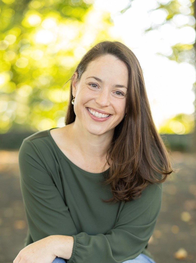 Courtney Clark Metakis, Director of Communications