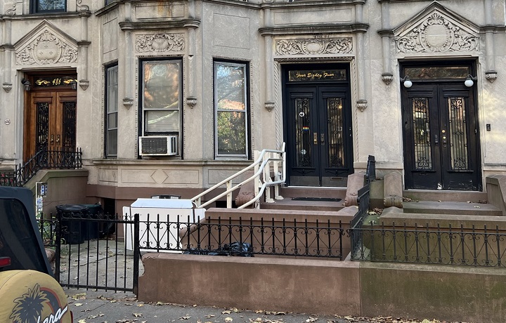 Outside of Lesbian Herstory Archives