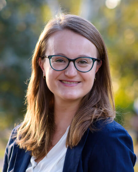 Portrait of Zia Bauer