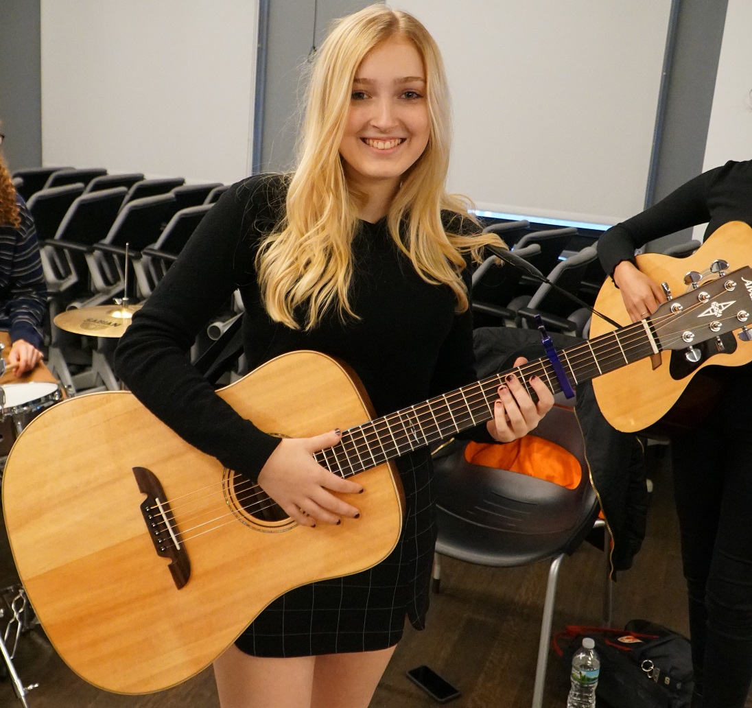 MyNYCSong Winner Chloe Hennessee