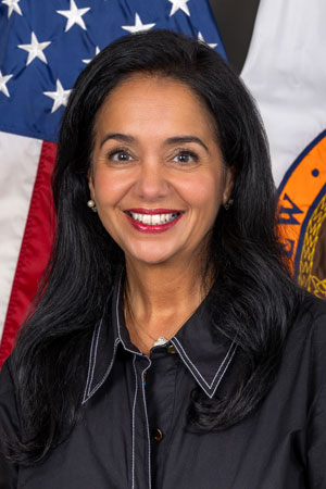 Lisa Bova-Hiatt
