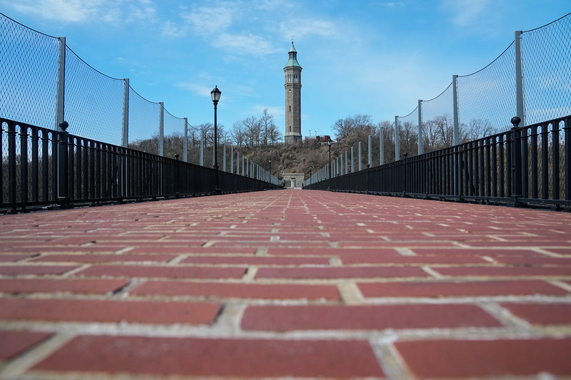 Harlem River Greenway to the Bronx