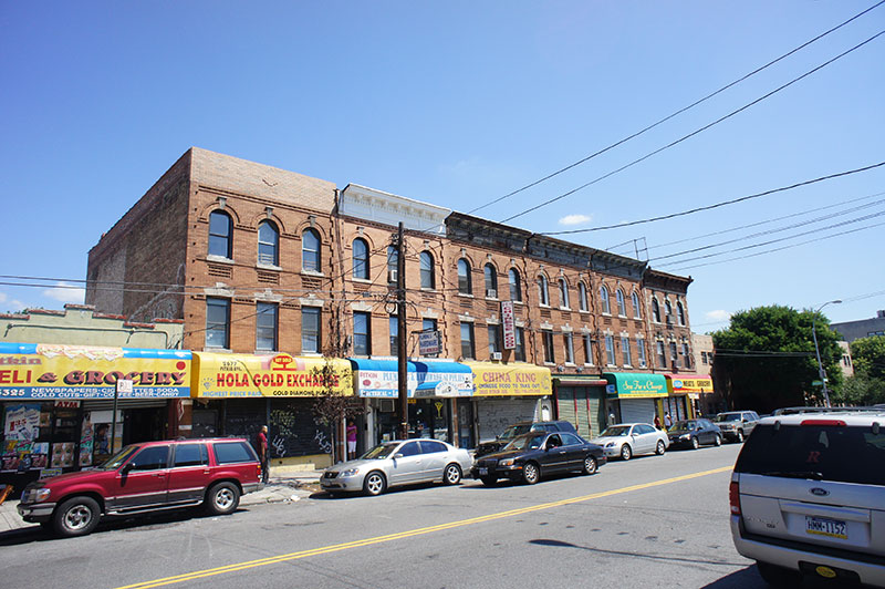 Strengthen commercial corridors in East New York