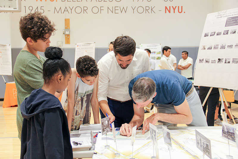 Participants engage in an interactive activity focused on identifying urban design assets and challenges in the Southern Boulevard Neighborhood Study Area. 