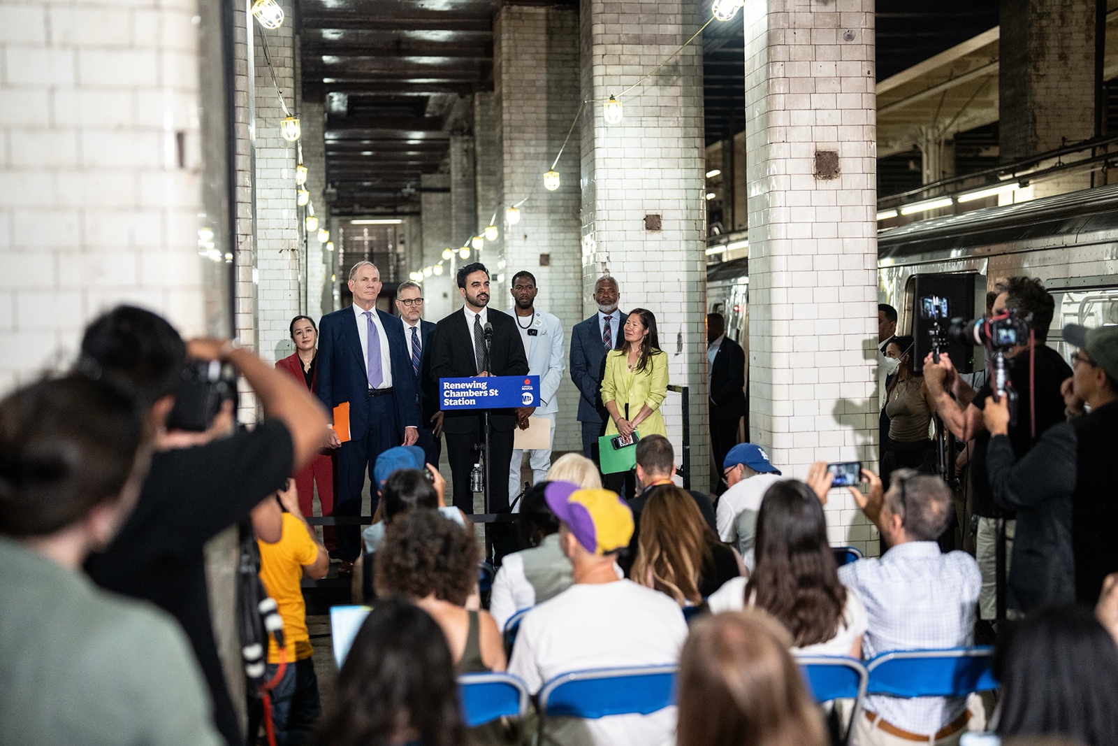 Photo of Mayor Mamdani at a podium